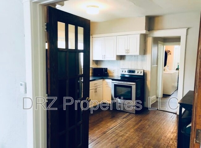 Photo - 1017 Bridge St NW