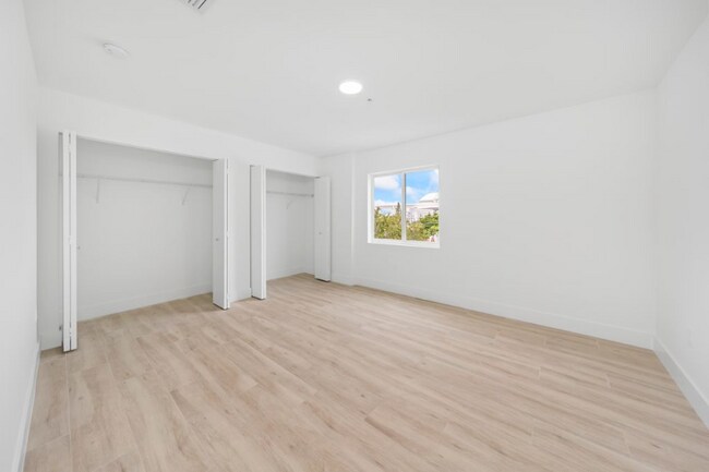 Photo - 32 NW 14th Ave Unidad 1