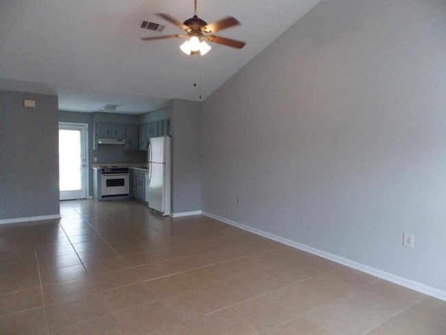 Photo - 140 Lanier Dr Unit 150 SW