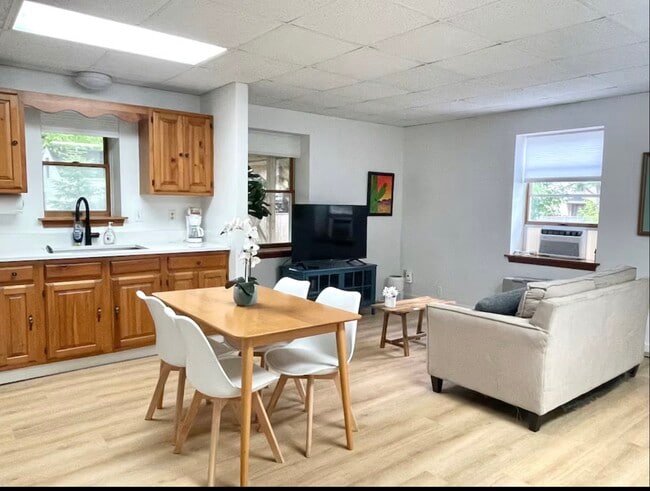 Photo - 17 Page St Unit 1