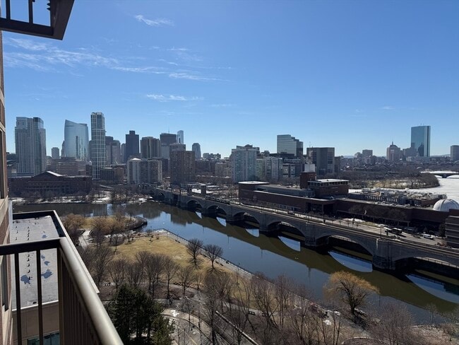 Photo - 10 Museum Way Unit 1923