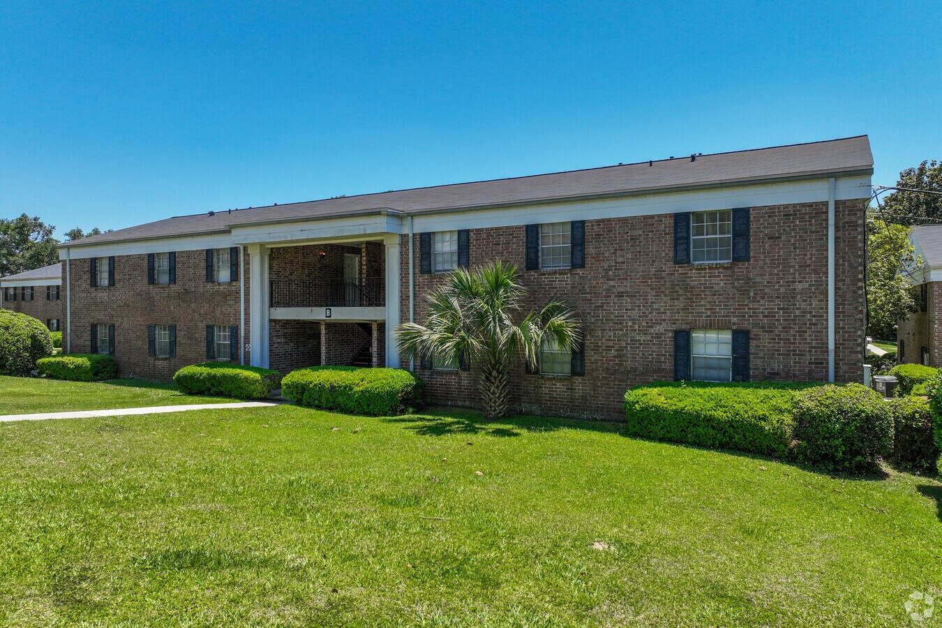 2203 W Pensacola St - Vista alternativa - Plantation Condominiums