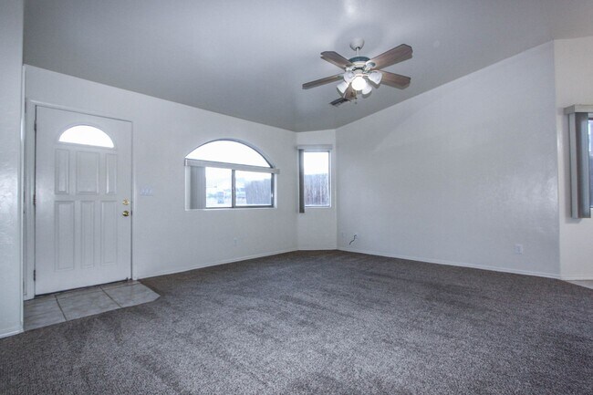 8509 E Leigh Dr Unit A