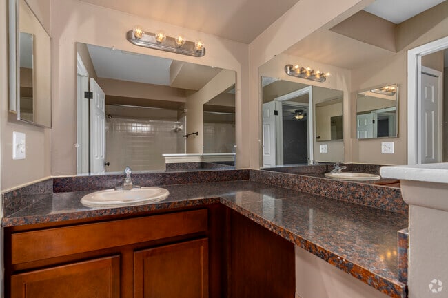 Updated 1BR, 1BA - 900SF - Bathroom