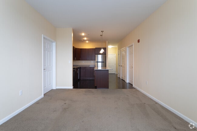 1Br, 1Ba, 1Den - 844sf