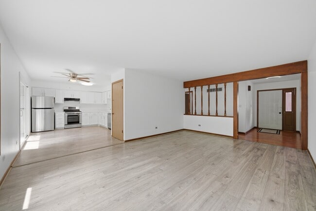Photo - 152 Dunbar Ln