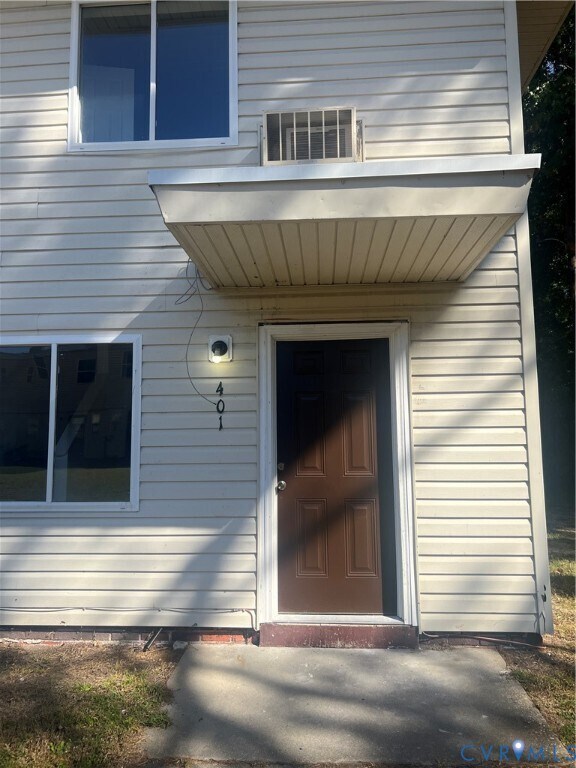 Photo - 401 Monticello Dr