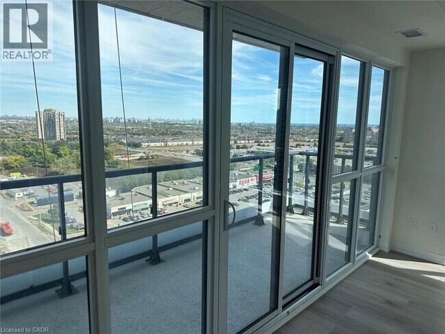 Photo - 15 Watergarden Dr Unité 1401