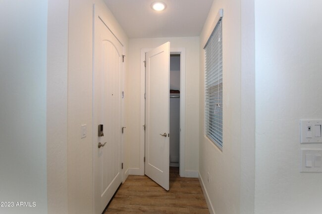 Photo - 3855 S McQueen Rd
