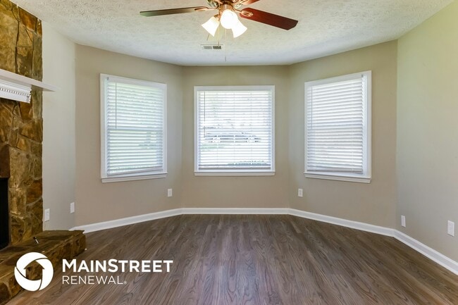 Photo - 1476 Cherry Hill Rd SW