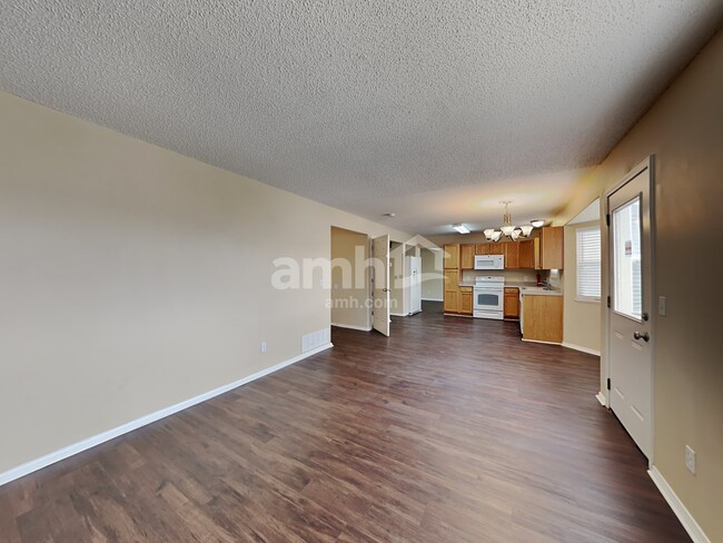 Photo - 1441 Piros Dr