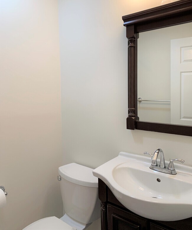 Photo - 937 Lombard St Unidad 102