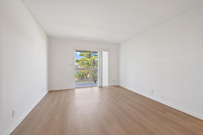 Photo - 1790 Abbey Rd Unidad 203