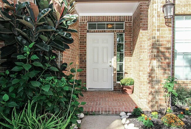 Photo - 1502 Brook Grove Dr