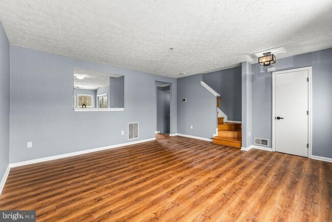 Photo - 7711 Cornerstone Way