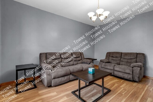 Photo - 238 Trenton Ave Unit 1