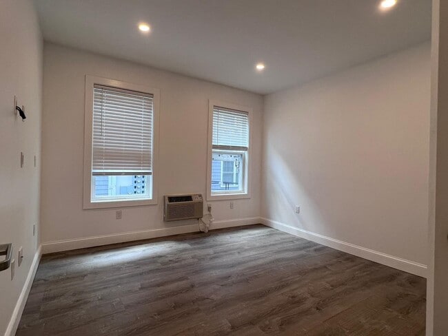 21 Tremont St Unit 10