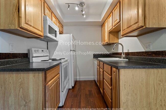 Photo - One Bedroom Condo In Mt. Park with Mt Park Rec Center Access!