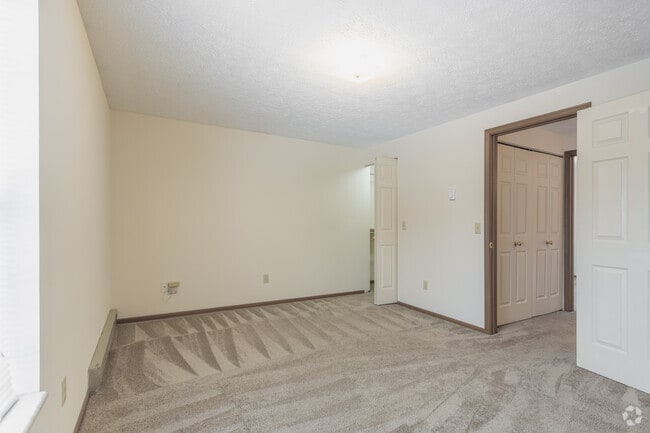2BD 1BA w/Loft 864 - 972 sq. ft
