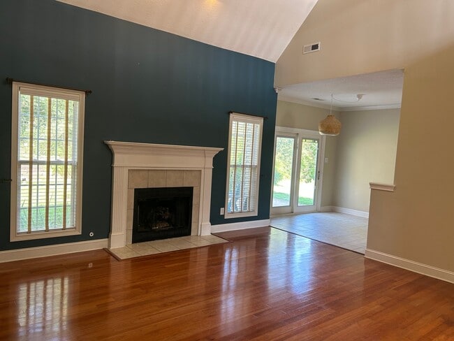 Photo - 2807 Oakleigh Twp Dr