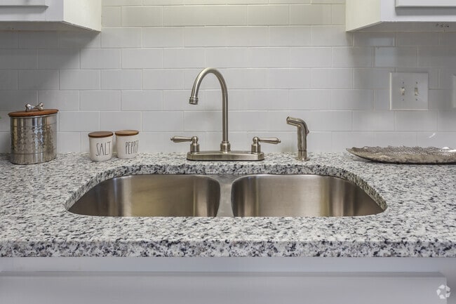 Kitchen Sink and Granite Countertops