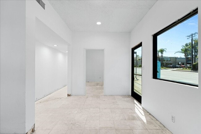 Building Photo - 7969 Foothill Blvd Unit 7969