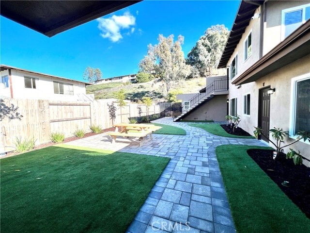 Photo - 320 S El Camino Real