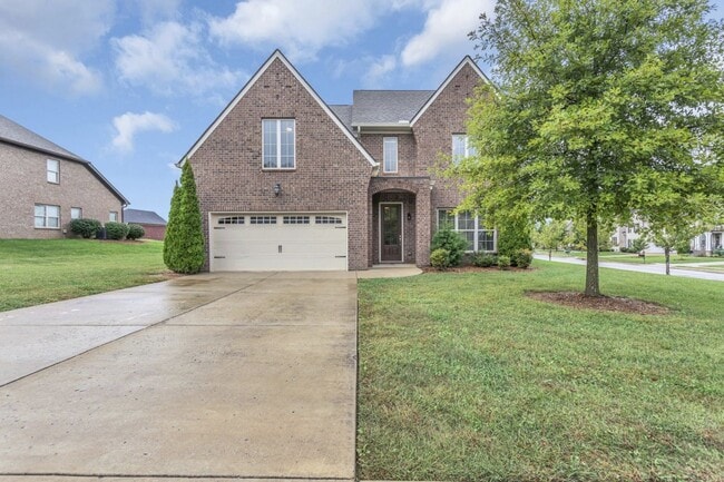 Building Photo - 4BR/3.5BA All-Brick Home Near Top Williams...
