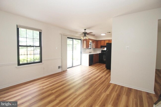 Photo - 19 Francis Ct