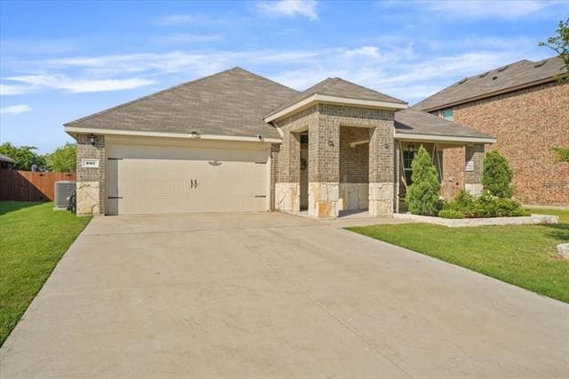 Building Photo - 287 Thoroughbred St