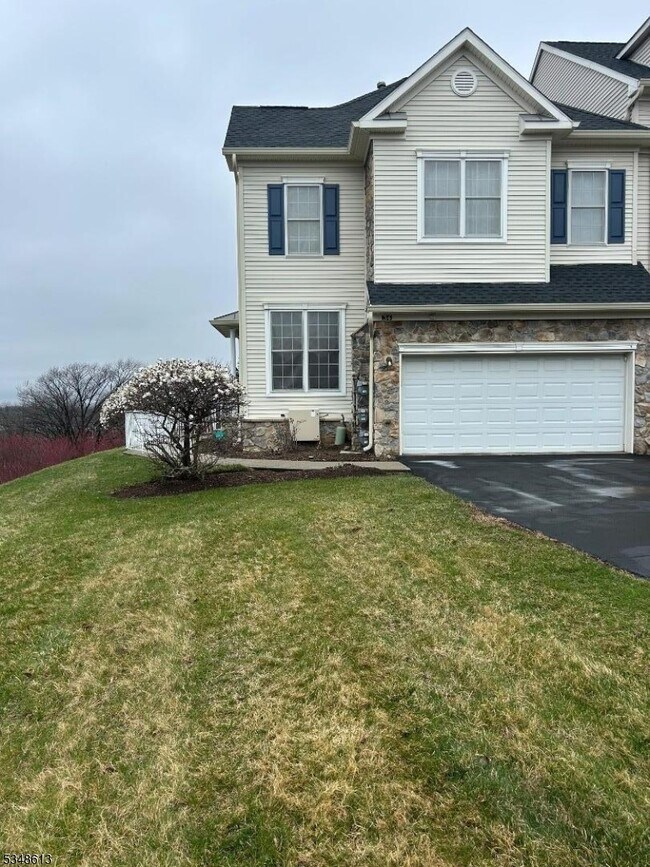 Photo - 34 Winding Way