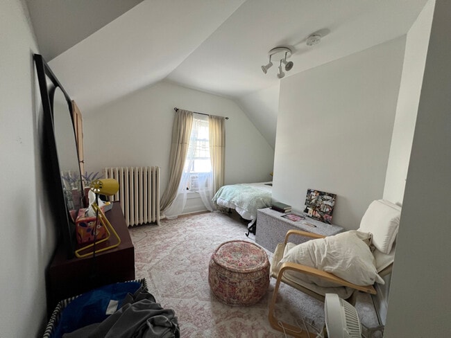 Photo - 65 Moulton St