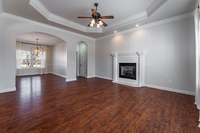 Photo - Newly Renovated 4 Bed, 2 Bath Gem in Prime Rogers Location!