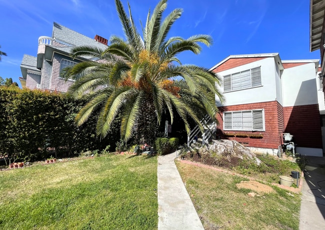 Building Photo - 1st Avenue Unit 2419 1st Ave