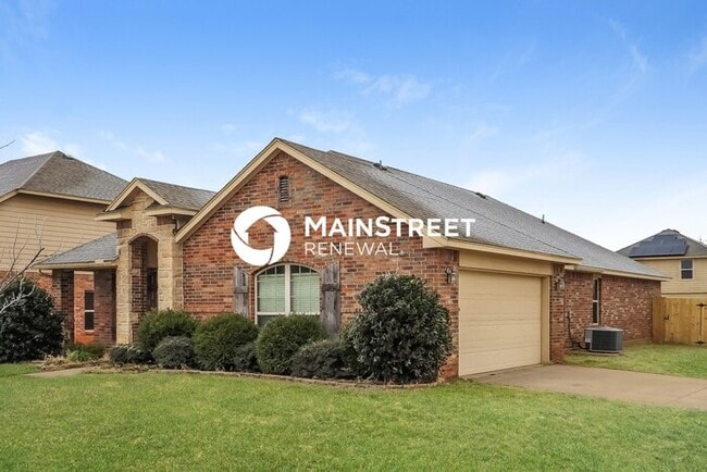 Photo - 3 Bedroom Pet-Friendly Home in Mustang, OK with Main Street Renewal