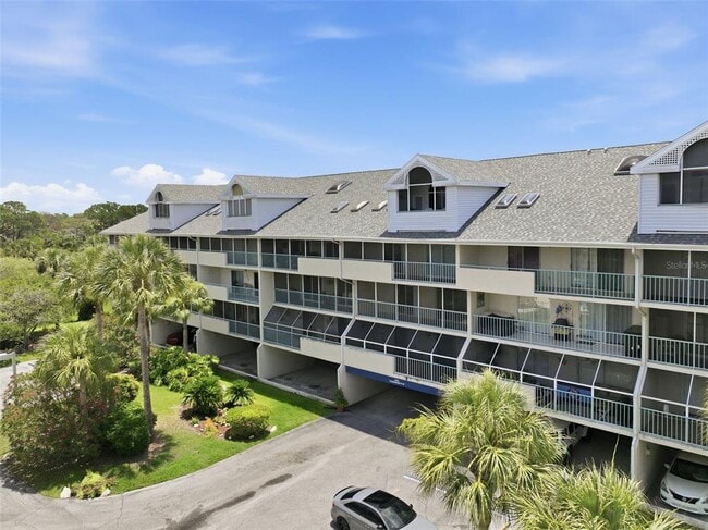 Building Photo - 5557 Sea Forest Dr Unit 215