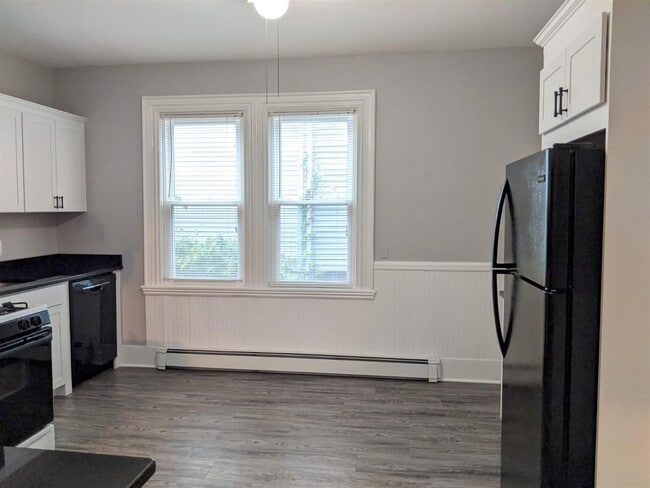 Photo - 21 Dane St Unit 1