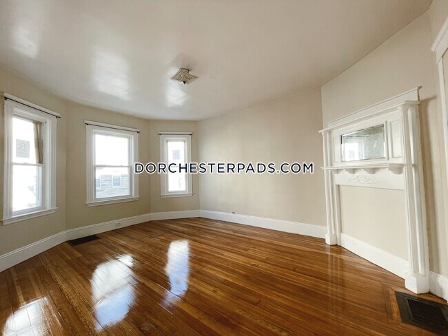 Photo - 6 Taft St Apartment Unit 1