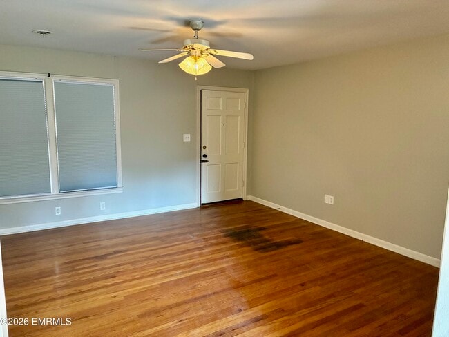 Photo - 2419 45th St