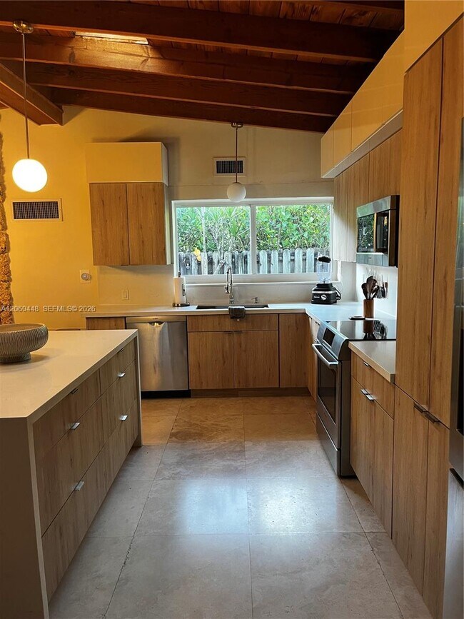 Photo - 4344 Douglas Rd
