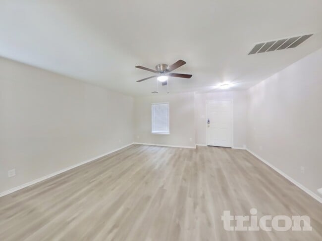 2338 Cloudbait View