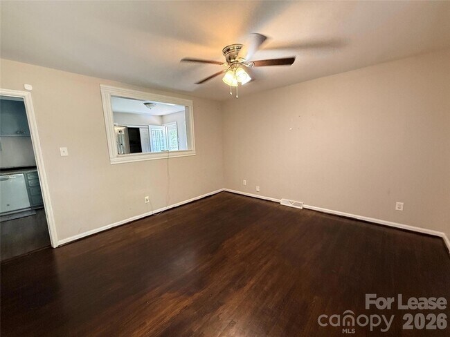 Photo - 1120 Claremont Rd