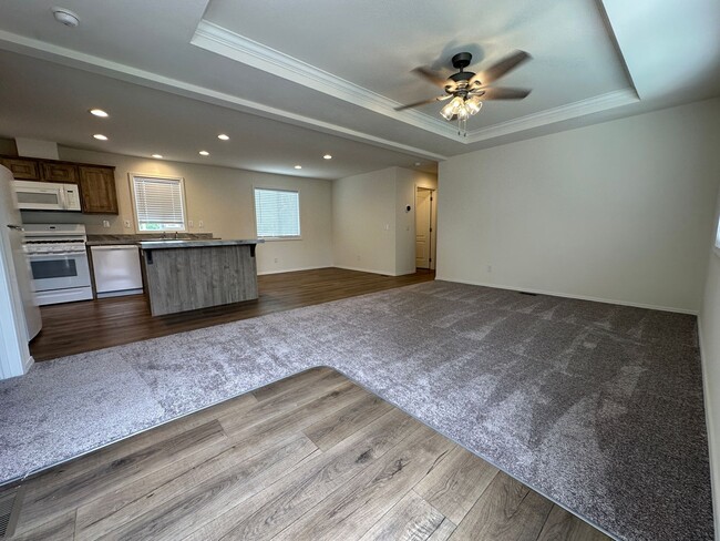 Photo - 212 Las Flores Ave