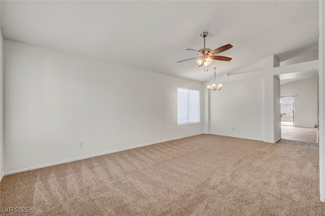 Photo - 9573 Paradise Rd