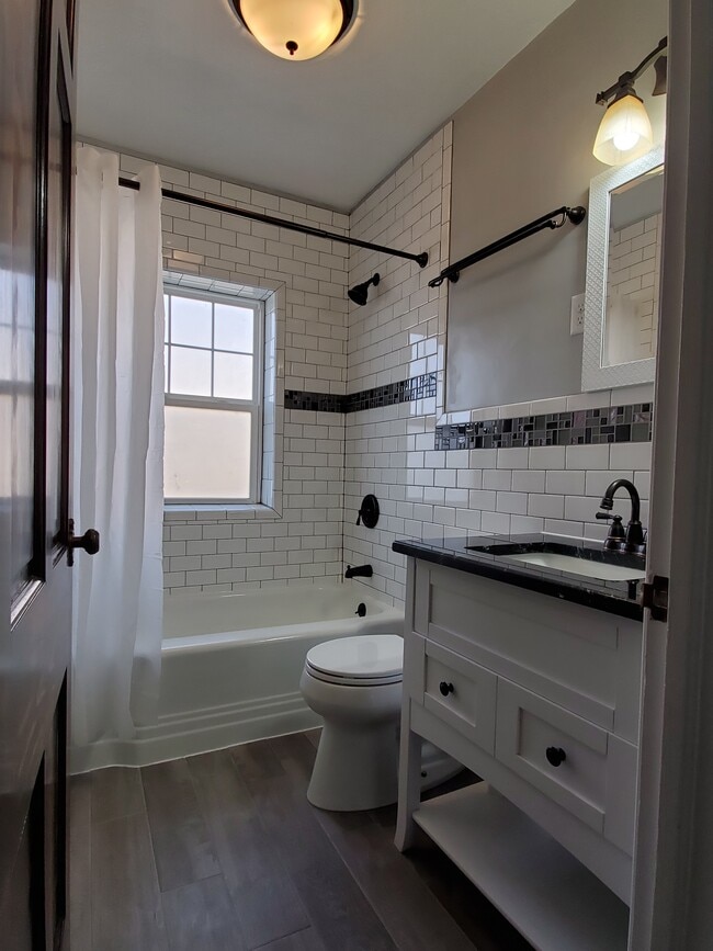 Photo - 138 Elmwood Dr