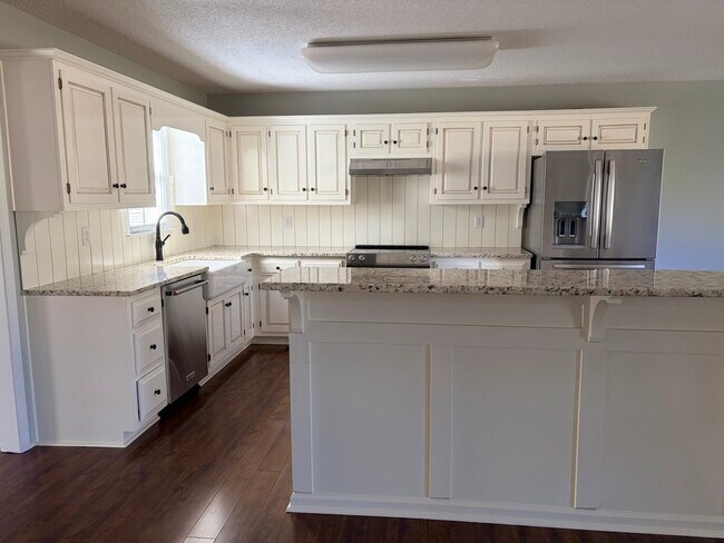 Photo - 25 Kingston Rd