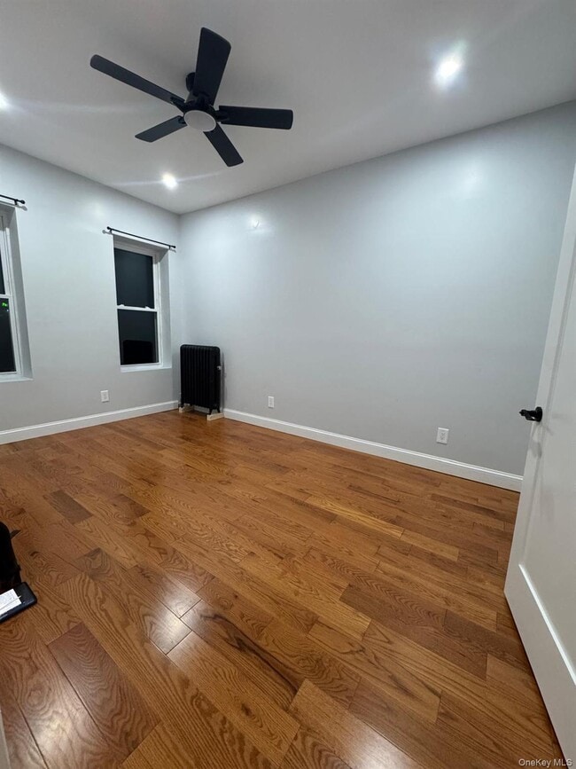 Building Photo - 168-11 88th Ave