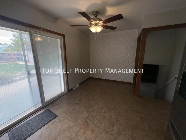 Photo - 747 High Rd
