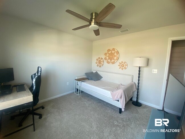 Photo - 26161 Gilmore Way