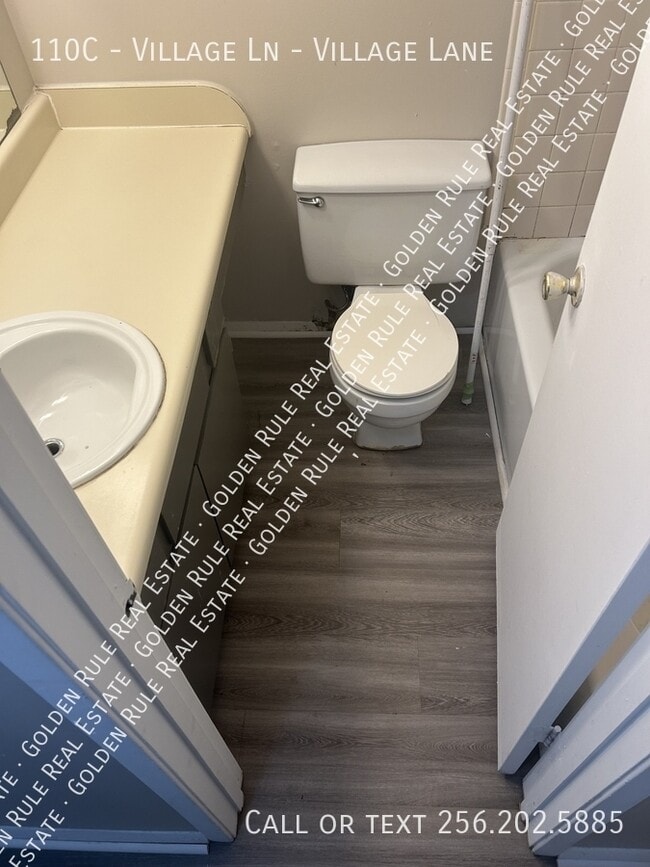 Photo - 110 Village Ln Unidad Village Lane